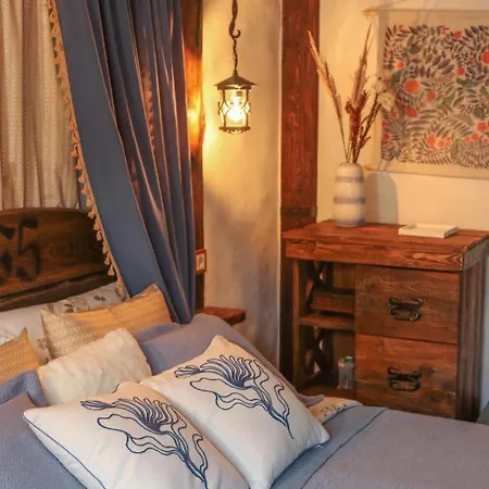 Historical Place In Old Town Apartment *